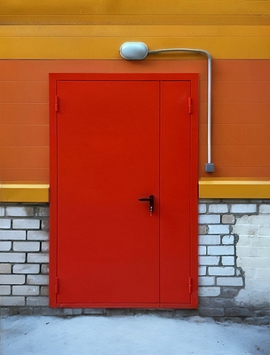 Красная дверь Антипаника Красная дверь Антипаника