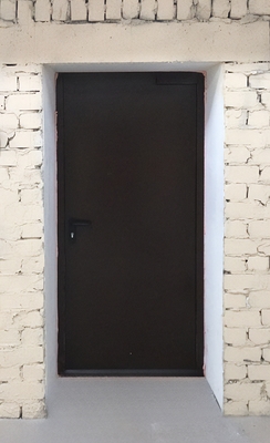 Черная дверь ei-60