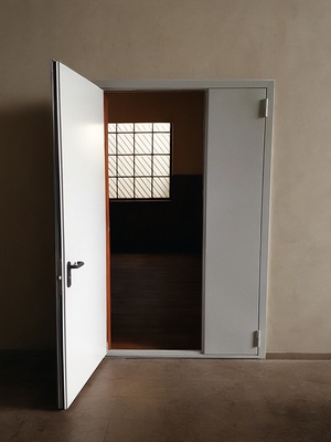 Противопожарная дверь (1,5 створки) Противопожарная дверь (1,5 створки)