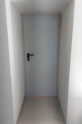 Стандартная огнеупорная дверь Стандартная огнеупорная дверь