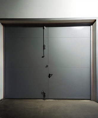 Пожаростойкие стальные ворота