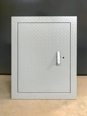 Стальной люк